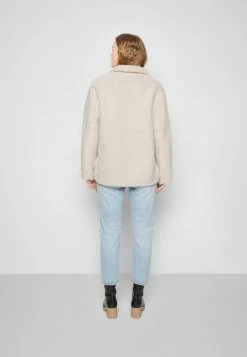 Rag & Bone ELLIOT SHERPA - Winter Jacket - Ivory -rag & bone Shop 038554b649614140b2ca028cbfbe72f0