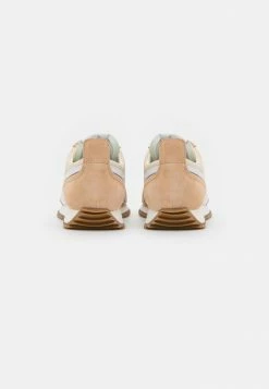 Rag & Bone RETRO RUNNER - Trainers - Oystergrey 3 Rag & Bone RETRO RUNNER - Trainers - Oystergrey -rag & bone Shop 06ae64566cc549bfbda879d0e44f82bb