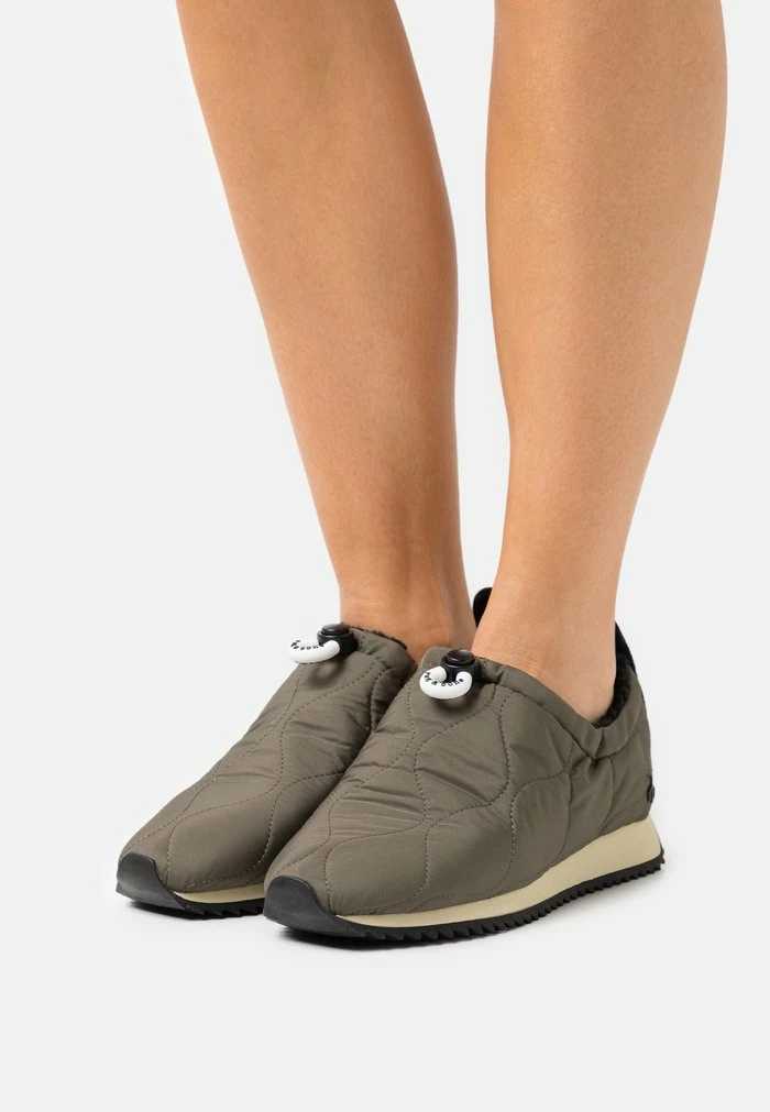 RETRO CAMP RUNNER - Slip-ons - olive night Rag & Bone RETRO CAMP RUNNER - Slip-ons - Olive Night -rag & bone Shop 06dd18f64ab94f8c89e492b17aca1954