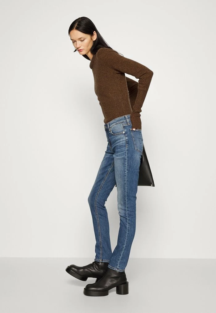 PIERCE SLIM CREW - Jumper - dark brown Rag & Bone PIERCE SLIM CREW - Jumper - Dark Brown -rag & bone Shop 0b3e46f9af174eb7b559c5e7b6d597b5