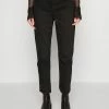 Rag & Bone NINA HIGH RISE ANKLE CIGARETTE - Relaxed Fit Jeans - Black