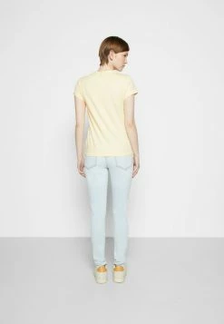 Rag & Bone THE GARMENT TEE LABEL - Basic T-shirt - Paleylw 3 Rag & Bone THE GARMENT TEE LABEL - Basic T-shirt - Paleylw -rag & bone Shop 1229da1ce4be4da68c715b7c474f628a