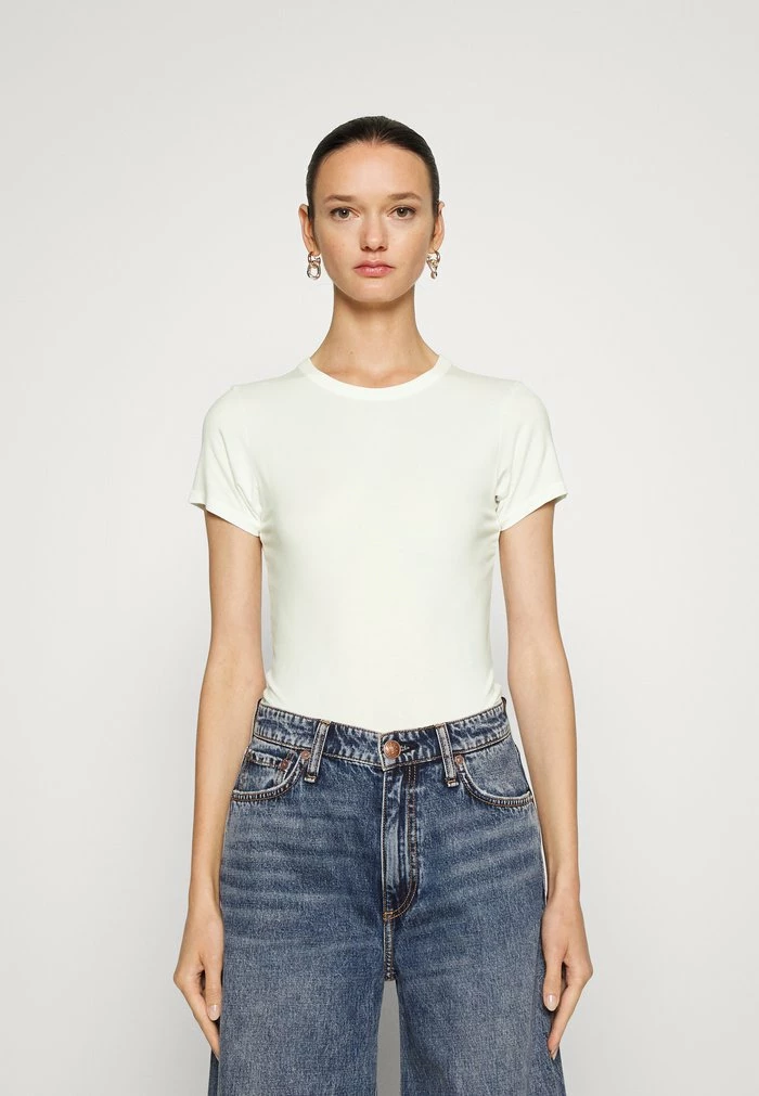 LUCA BABY - Basic T-shirt - white Rag & Bone LUCA BABY - Basic T-shirt - White -rag & bone Shop 128a984a04aa4223978214a74fae3db0