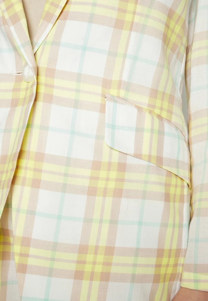 MARGOT PLAID - Short coat - white Rag & Bone MARGOT PLAID - Short Coat - White -rag & bone Shop 130dae16e1f74e6eb10fa31fc6fa1c6d