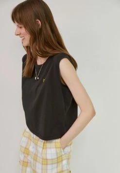 Rag & Bone FLORAL CROPPED MUSCLE - Print T-shirt - Black -rag & bone Shop 1665e590845140019c0af204d3450da9