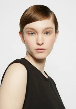 Rag & Bone THE GAIA MUSCLE TANK LABEL - Top - Black -rag & bone Shop 1d0756eb593a495cabb405ceba708cc0