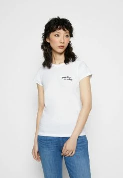 Rag & Bone GOOD THINGS ARE COMING TEE LABEL - Print T-shirt - White -rag & bone Shop 1e077a84babc43d781deb4465d6cabf0