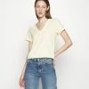 Rag & Bone THE SLUB VEE - Basic T-shirt - Yellow Sunrise