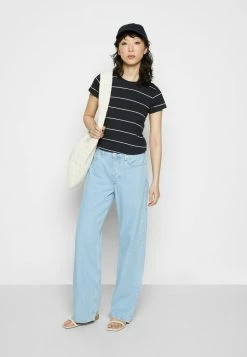 Rag & Bone THE STRIPE TEE LABEL - Print T-shirt - Blackmult -rag & bone Shop 40f8ba13eb2f46a3adc037f9af1e8519