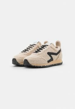 Rag & Bone RETRO RUNNER - Trainers - Beige -rag & bone Shop 46296f0abca940e3bc6697fbdbd70318