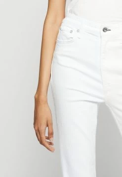 Rag & Bone CASEY HIGH RISE FLARE - Relaxed Fit Jeans - Optic White -rag & bone Shop 533226303e7a498d85d7a2d03c0867d7