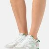 Rag & Bone RETRO RUNNER 2.0 - Trainers - White/green