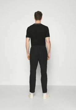 Rag & Bone FLYNT PANT IN TECH - Trousers - Black -rag & bone Shop 647d0d60edba446594f06c1ba332b178