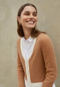 Rag & Bone PIERCE VEE CARDIGAN - Cardigan - Camel -rag & bone Shop 6800d3f5dd5d4cdbb1a766085c9cab78