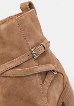 Rag & Bone HAZEL BUCKLE - Classic Ankle Boots - Camel -rag & bone Shop 6823102c6fef421c8c72e22eecd72923