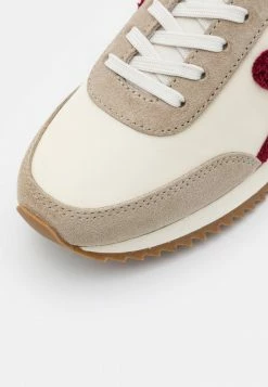 Rag & Bone RETRO RUNNER - Trainers - Birch 6 Rag & Bone RETRO RUNNER - Trainers - Birch -rag & bone Shop 6c97d268aa9742aeb1b5f43bf8657f6e