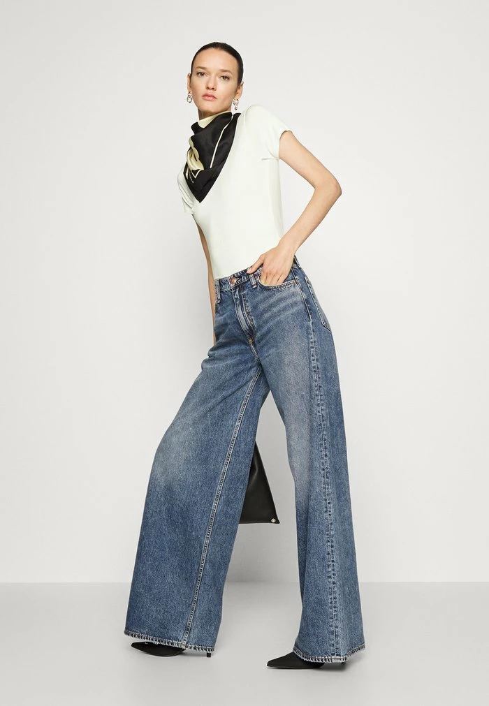 LUCA BABY - Basic T-shirt - white Rag & Bone LUCA BABY - Basic T-shirt - White -rag & bone Shop 7165fe041c0b449591f4f695dacfb904