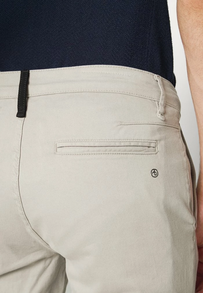 HERRINGBONE SNAP FRONT AVERY - Shirt - black/navy Rag & Bone HERRINGBONE SNAP FRONT AVERY - Shirt - Black/navy -rag & bone Shop 849b0d4dad354be4b3cb0d6329c846cd