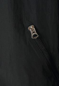 Rag & Bone PENN LABEL - Windbreaker - Black 2 Rag & Bone PENN LABEL - Windbreaker - Black -rag & bone Shop 8c00ab11655d4565b5e5f6451af6ee08