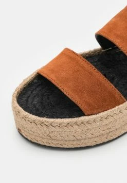 Rag & Bone ODYSSEY WEDGE - Platform Sandals - Redwood -rag & bone Shop 8dbc5ed3021047bbb4fe37193ccec7e7