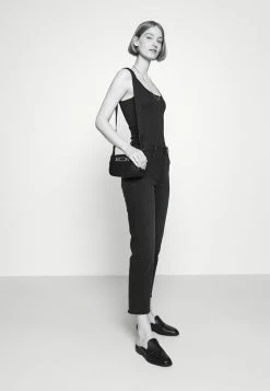 Rag & Bone THE ESSENTIAL SCOOP NECK TANK LABEL - Top - Black -rag & bone Shop 921caebbd23f4607bf89b4a5c48c6736