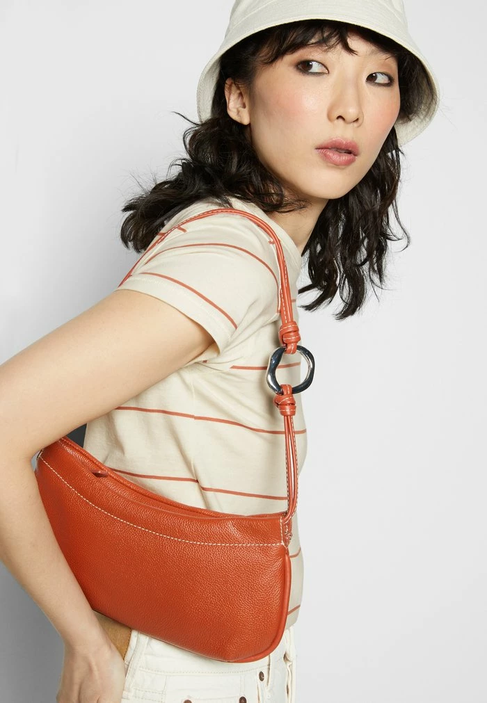 THE STRIPE TEE LABEL - Print T-shirt - rustmult Rag & Bone THE STRIPE TEE LABEL - Print T-shirt - Rustmult -rag & bone Shop 9e33c1f29d2d44669ff0a536fc531bfb