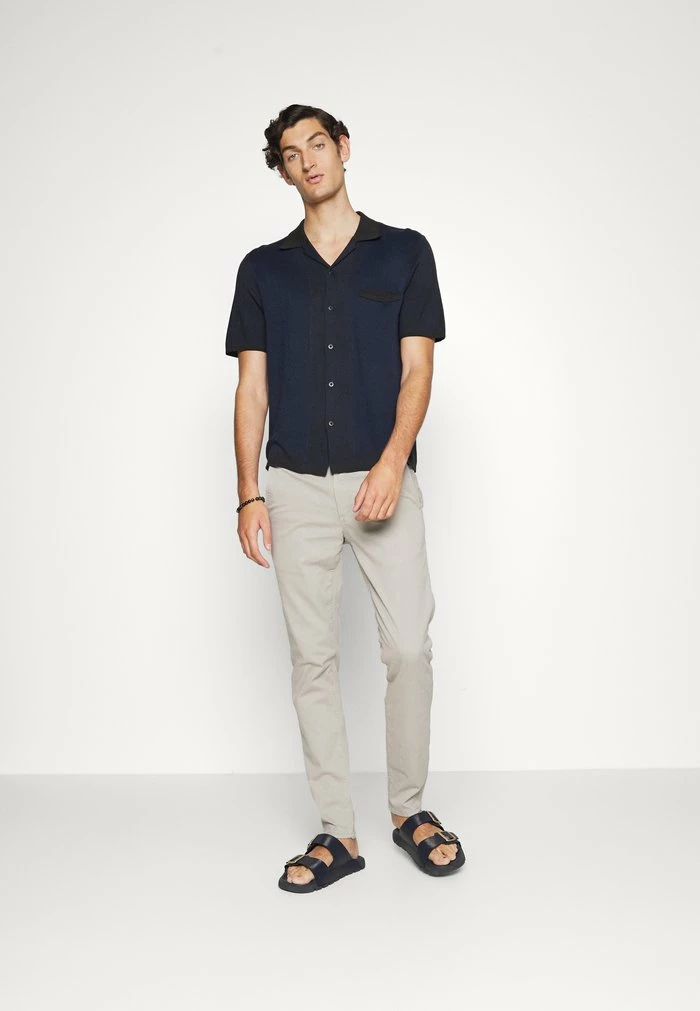 FIT STRETCH - Chinos - drizzle Rag & Bone FIT STRETCH - Chinos - Drizzle -rag & bone Shop a234b1efe9de4c1a89f5ed09efed77c5