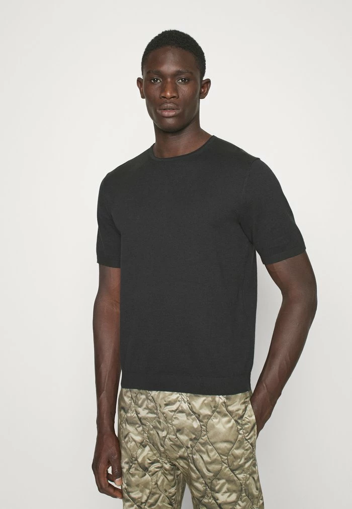 LOUIS CREW - Basic T-shirt - black Rag & Bone LOUIS CREW - Basic T-shirt - Black -rag & bone Shop a510da82aaab44bc9a3ed60849f6aa2a