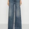 Rag & Bone SOFIE - Flared Jeans - Pebbles