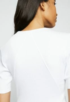 Rag & Bone THE ESSENTIAL TEE - Basic T-shirt - White -rag & bone Shop ab4b941906404175b4a8d8348270907f