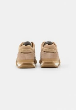 Rag & Bone RETRO RUNNER 2.0 - Trainers - Tan -rag & bone Shop b25a85e50fc04afdaea73ef6491b1cd4