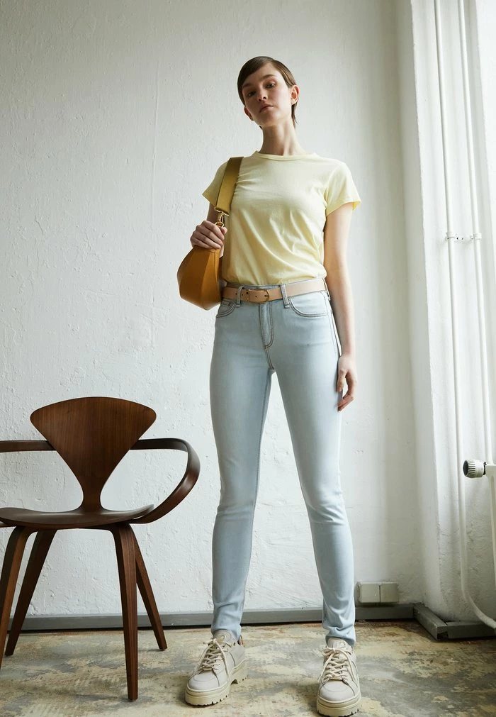 CATE MID-RISE SKINNY LABEL - Jeans Skinny Fit - primrose Rag & Bone CATE MID-RISE SKINNY LABEL - Jeans Skinny Fit - Primrose -rag & bone Shop b3ae04836c9e4f918de7d6a7bafc1846