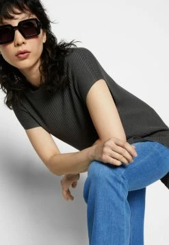 Rag & Bone NINA HIGH-RISE ANKLE FLARE WHITE LABEL - Bootcut Jeans - Poppy -rag & bone Shop c6f3f5fb555b458fbc88130218234902