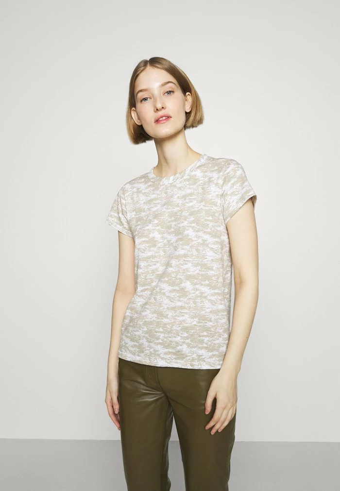 ALL OVER CAMO TEE - Print T-shirt - ivorymult Rag & Bone ALL OVER CAMO TEE - Print T-shirt - Ivorymult -rag & bone Shop c745e9ca451546c2a85e76efed269f2c