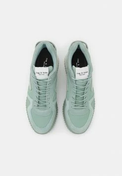Rag & Bone RETRO RUNNER 2.0 - Trainers - Sage -rag & bone Shop cf615e00e2db47719233c8961327473d