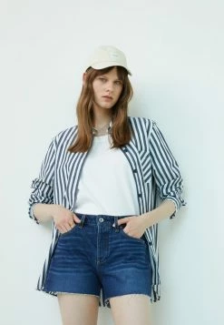 Rag & Bone LOW RISE - Denim Shorts - Cambria -rag & bone Shop d89f9562883e44f8891896401743f1f2