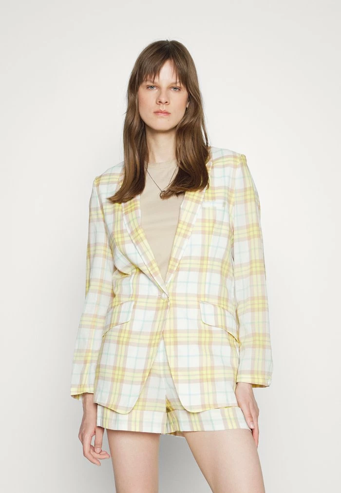 MARGOT PLAID - Short coat - white Rag & Bone MARGOT PLAID - Short Coat - White -rag & bone Shop e1bcf9b370c44c9a8ba5baa2dcb0a713