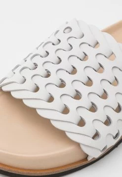 Rag & Bone BAILEY SLIDE - Mules - White -rag & bone Shop e4375a14e9ce4d2ca88de23b72235807