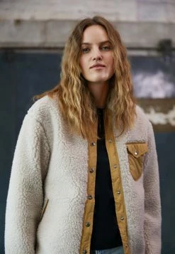 rag & bone Shop -rag & bone Shop e5b451bb914745589f0c529f9bcf4d6b