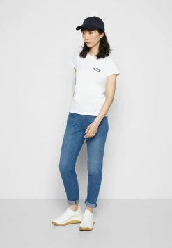Rag & Bone DRE LOW-RISE SLIM BOYFRIEND WHITE LABEL - Slim Fit Jeans - Poppy -rag & bone Shop e668964739294cdeb827306057bfdb46