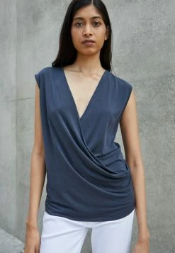 Rag & Bone CHRISTY DRAPE - Print T-shirt - Salute -rag & bone Shop e6999e7de52e40a89ba8866222807ada