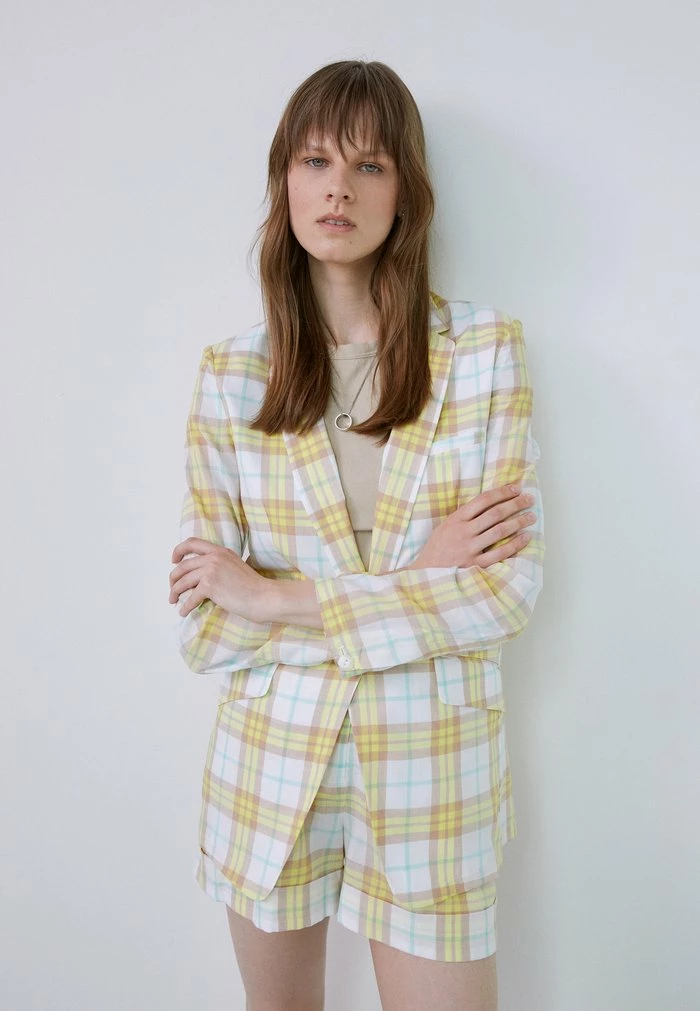 MARGOT PLAID - Short coat - white Rag & Bone MARGOT PLAID - Short Coat - White -rag & bone Shop e6f7a47b4de242ef8b4755cf1342fe0c