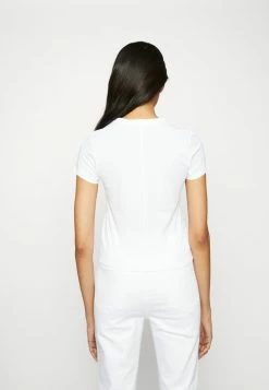 Rag & Bone LOGO BABY TEE - Print T-shirt - White -rag & bone Shop f774116bbb69475891615bda775db282